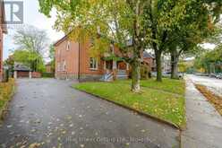 117 FAIRLEIGH AVENUE S | Hamilton Ontario | Slide Image Thirty-seven
