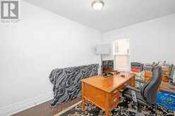 117 FAIRLEIGH AVENUE S | Hamilton Ontario | Slide Image Eight