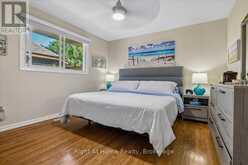 275 KENT CRESCENT | Burlington Ontario | Slide Image Seventeen
