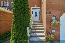 1134 LEEWOOD DRIVE | Oakville Ontario | Slide Image Four