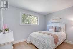 531 CUMBERLAND AVENUE | Burlington Ontario | Slide Image Eighteen
