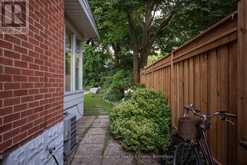 27 ARCADE CRESCENT | Hamilton Ontario | Slide Image Nine