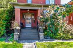 43 ROSSLYN AVENUE S | Hamilton Ontario | Slide Image Five