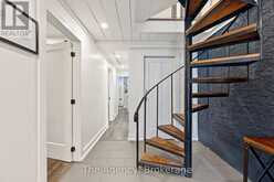 645 MOUNTAIN ROAD | Collingwood Ontario | Slide Image Eight