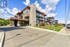 263 - 1575 LAKESHORE ROAD W | Mississauga Ontario | Slide Image One