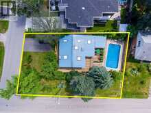1510 CONSTANCE DRIVE | Oakville Ontario | Slide Image Three