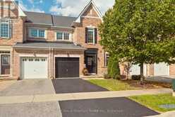 2435 MONTAGNE AVENUE | Oakville Ontario | Slide Image Two