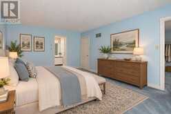 2151 PINEVIEW DRIVE | Oakville Ontario | Slide Image Thirty-one