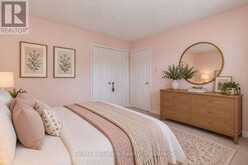 2151 PINEVIEW DRIVE | Oakville Ontario | Slide Image Thirty-five