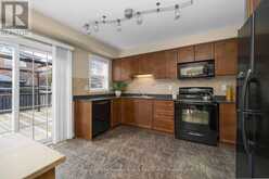 802 STARK CIRCLE | Milton Ontario | Slide Image Ten