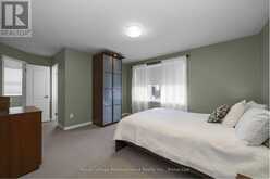 802 STARK CIRCLE | Milton Ontario | Slide Image Thirteen