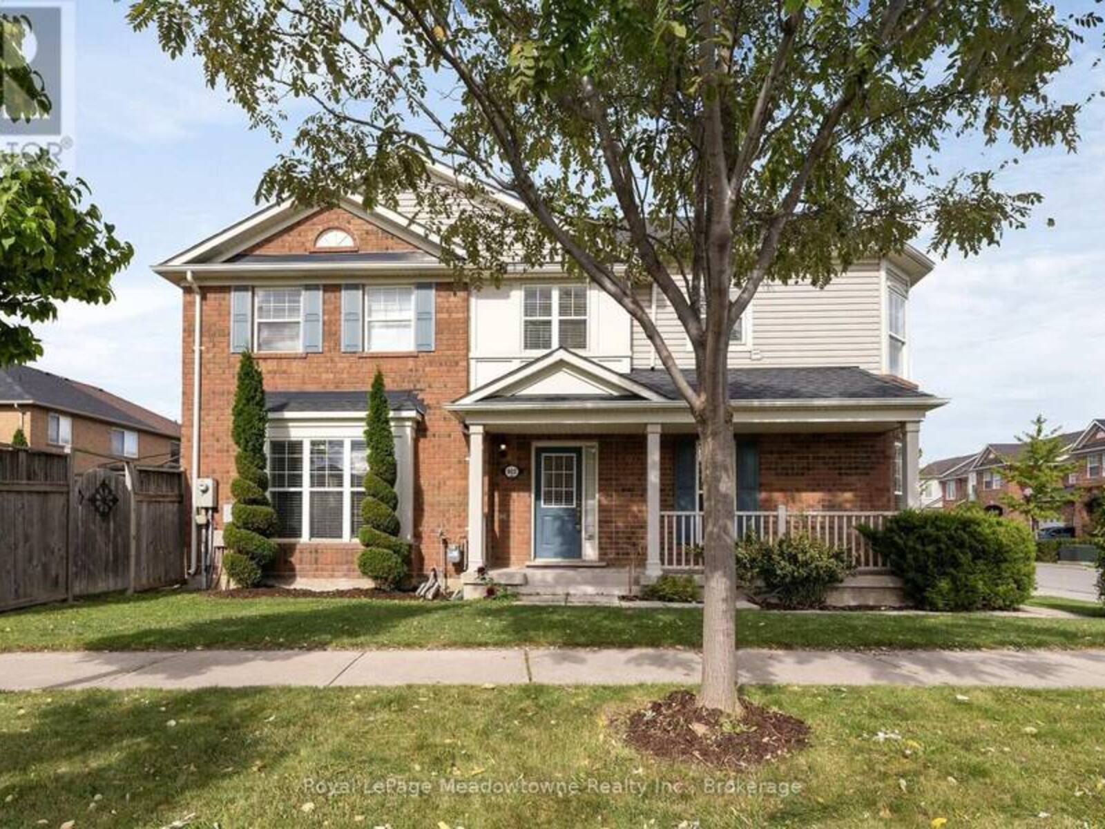 802 STARK CIRCLE, Milton, Ontario L9T 6Y7
