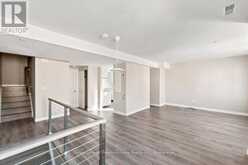 109 - 75 WELDRICK ROAD E | Richmond Hill Ontario | Slide Image Thirteen