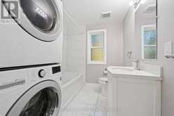 178 EAST 15TH STREET | Hamilton Ontario | Slide Image Nine