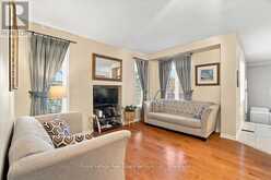 5569 WATERWIND CRESCENT | Mississauga Ontario | Slide Image Nine