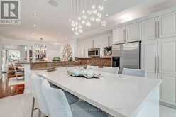 207 TAWNY CRESCENT | Oakville Ontario | Slide Image Ten
