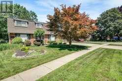 30 WESTWOOD CRESCENT | Cambridge Ontario | Slide Image Three