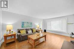30 WESTWOOD CRESCENT | Cambridge Ontario | Slide Image Nine