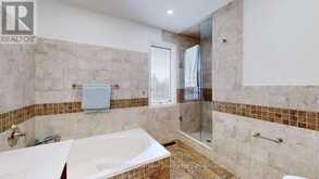 243 MURRAY DRIVE | Aurora Ontario | Slide Image Thirty