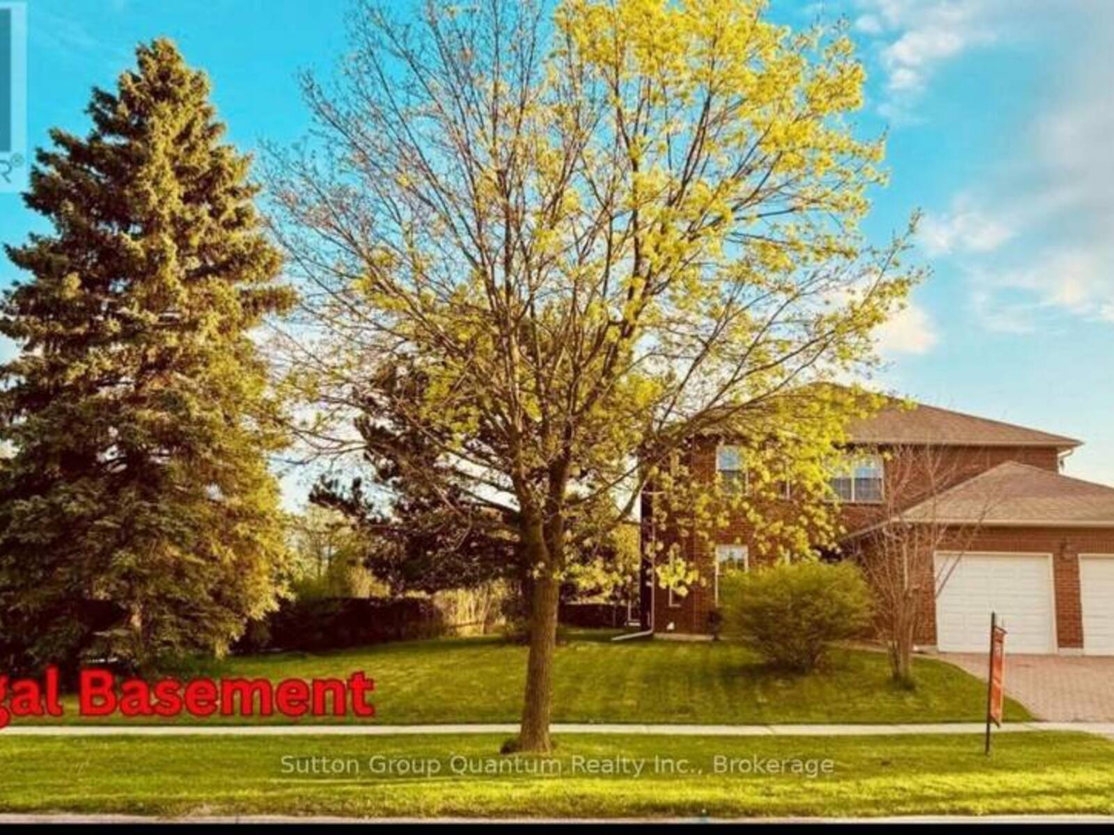 243 MURRAY DRIVE, Aurora, Ontario L4G 5X1