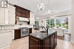 2073 DERAMORE DRIVE | Oakville Ontario | Slide Image Nine