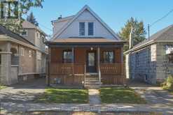 23 BARONS AVENUE N | Hamilton Ontario | Slide Image One