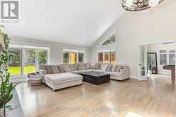 136 GRAND CYPRESS LANE | The Blue Mountains Ontario | Slide Image Four