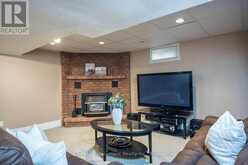 45 NISKA DRIVE | Hamilton Ontario | Slide Image Twenty-two