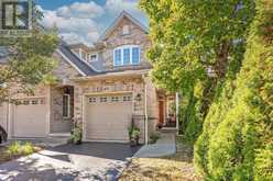 46 SUNNYCROFT COURT W | Hamilton Ontario | Slide Image One