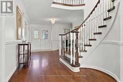 1476 LIVERY LANE | Oakville Ontario | Slide Image Five