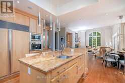 1426 LAKESHORE ROAD E | Oakville Ontario | Slide Image Eleven