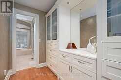 1426 LAKESHORE ROAD E | Oakville Ontario | Slide Image Twenty-four