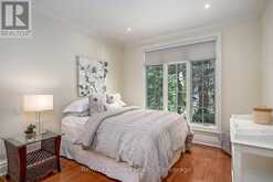 1426 LAKESHORE ROAD E | Oakville Ontario | Slide Image Twenty-seven