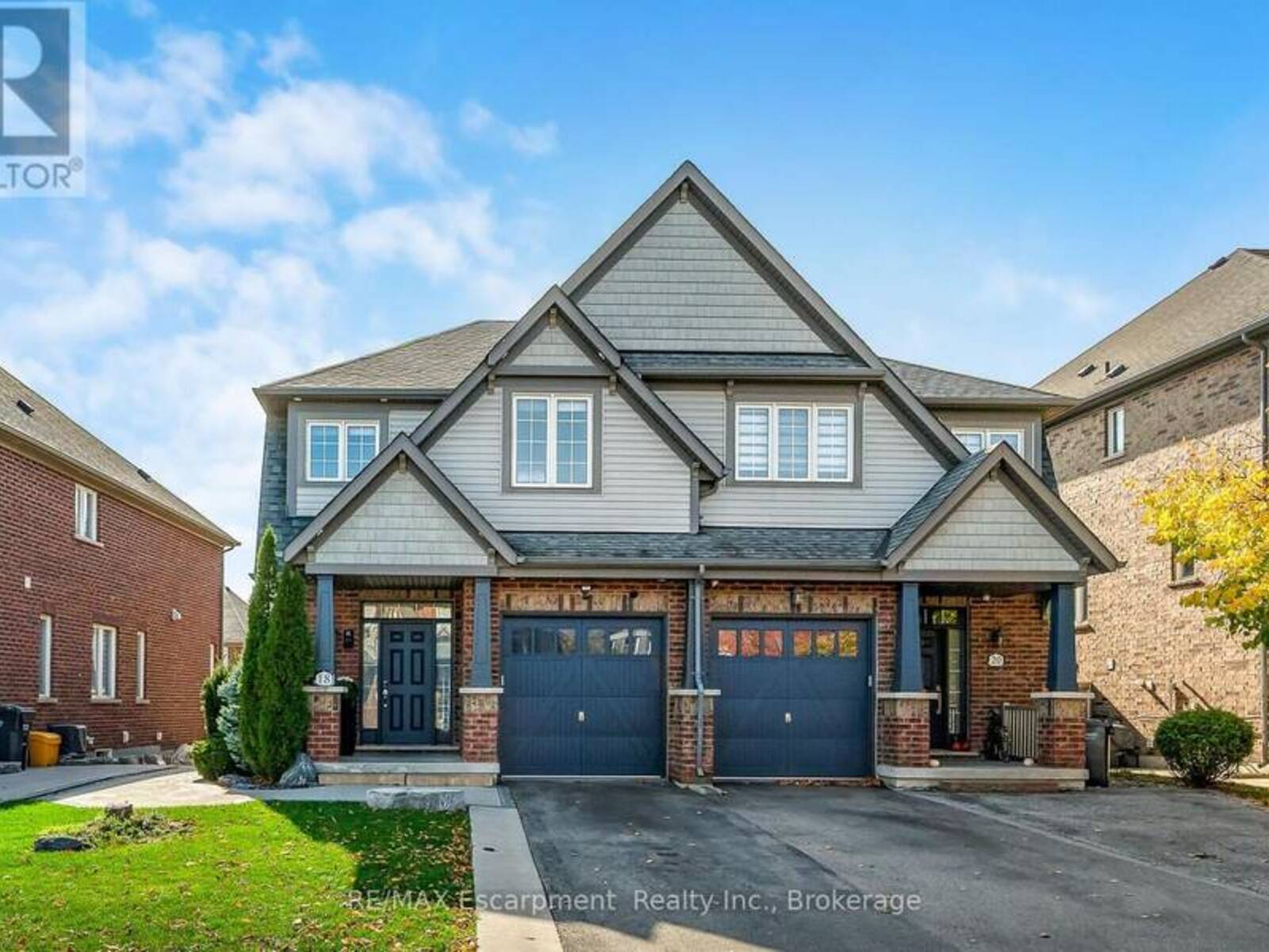 18 AUTUMN ARBOUR ROAD, Caledon, Ontario L7C 3T8