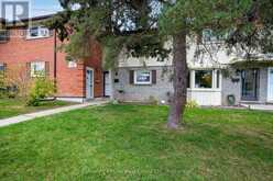 26 - 162 JANSEN AVENUE | Kitchener Ontario | Slide Image Three