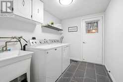 2380 COLDSTREAM DRIVE | Burlington Ontario | Slide Image Twelve