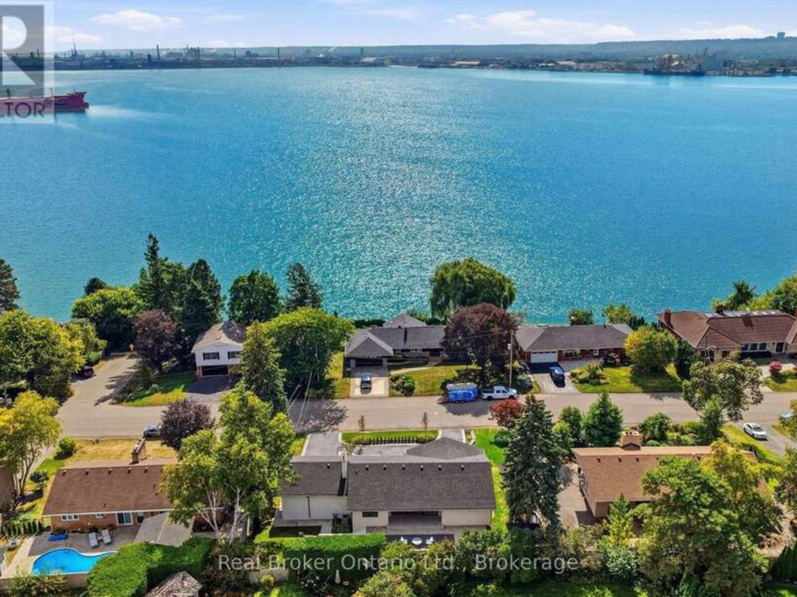 841 DANFORTH PLACE, Burlington, Ontario L7T 1S1