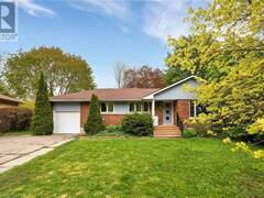 9 HALES Crescent Guelph Ontario, N1G 1P4