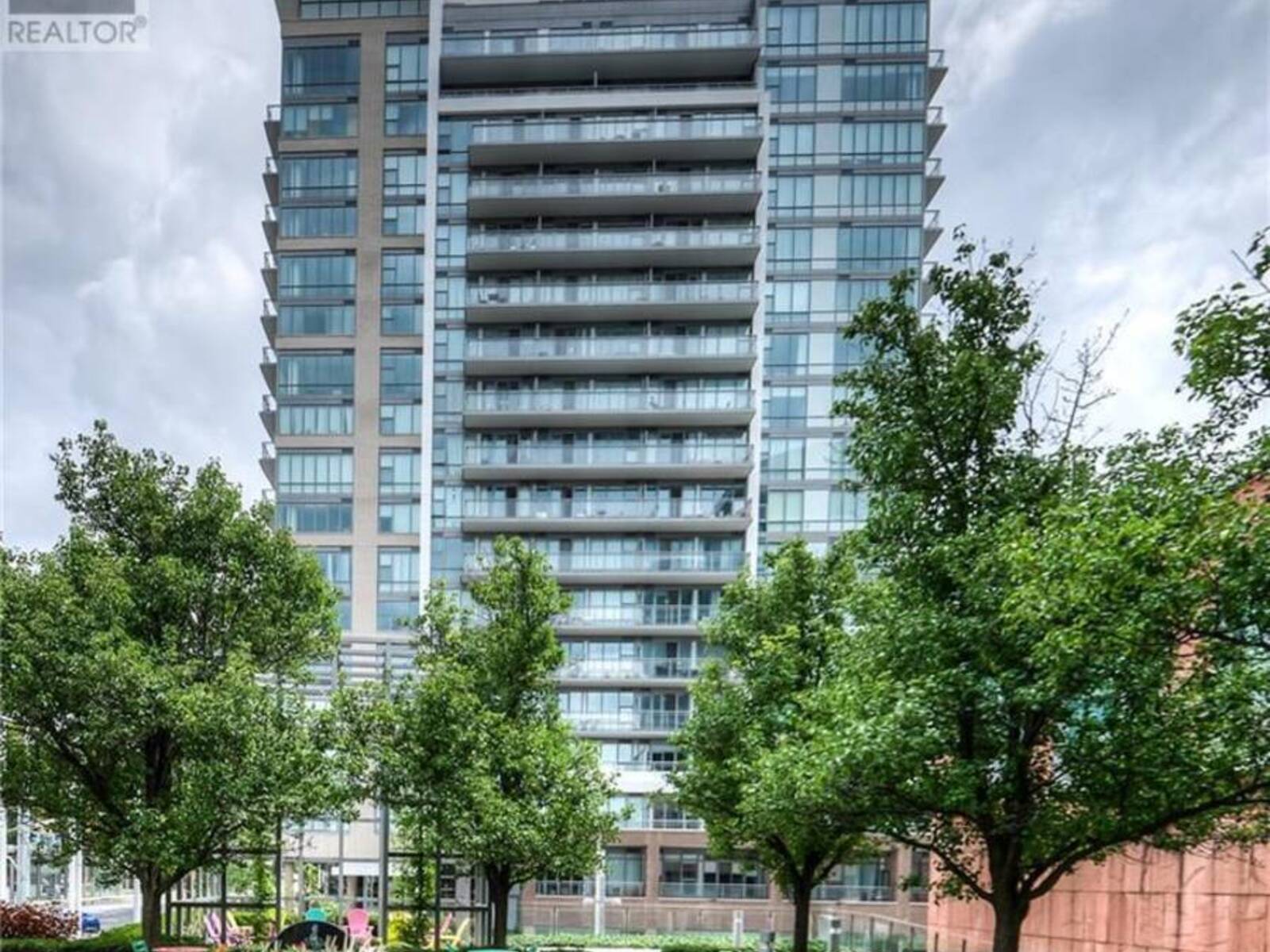 85 DUKE Street W Unit# 1404, Kitchener, Ontario N2H 0B7