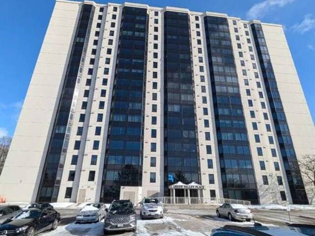 35 GREEN VALLEY Drive Unit# 710 Kitchener Ontario, N2P 2A5 - 2 Bedrooms Condo For Sale