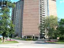 5250 LAKESHORE Road Unit# 201 | Burlington Ontario | Slide Image Two