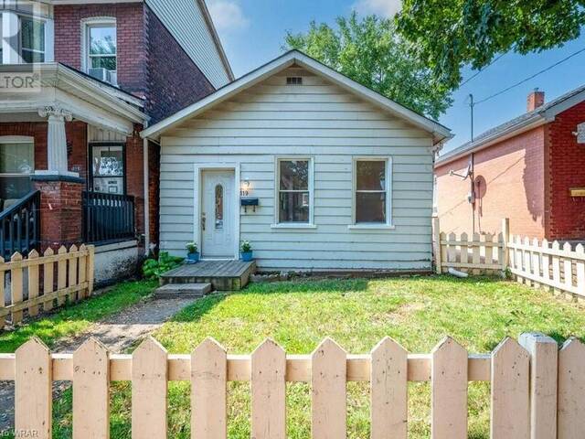 119 EMERALD Street N Hamilton Ontario, L8L 5K5