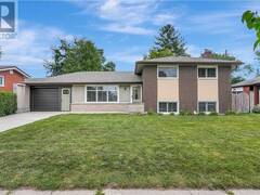 94 HAROLD Avenue Kitchener Ontario, N2A 2H8