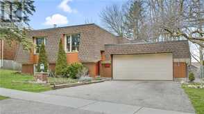 42 CULPEPPER Drive | Waterloo Ontario | Slide Image Three