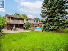 414 WARRINGTON Drive Waterloo Ontario, N2L 2P8