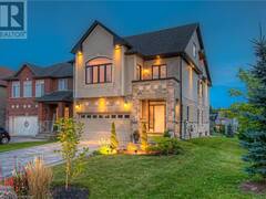 338 MOORLANDS Crescent Kitchener Ontario, N2P 0C5