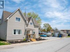 310 EMILY Street Wallaceburg Ontario, N8A 4K3