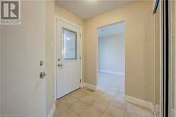 476 KINGSCOURT Drive Unit# 20 | Waterloo Ontario | Slide Image Five