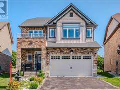 51 NEWCASTLE Court Kitchener Ontario, N2R 0G7