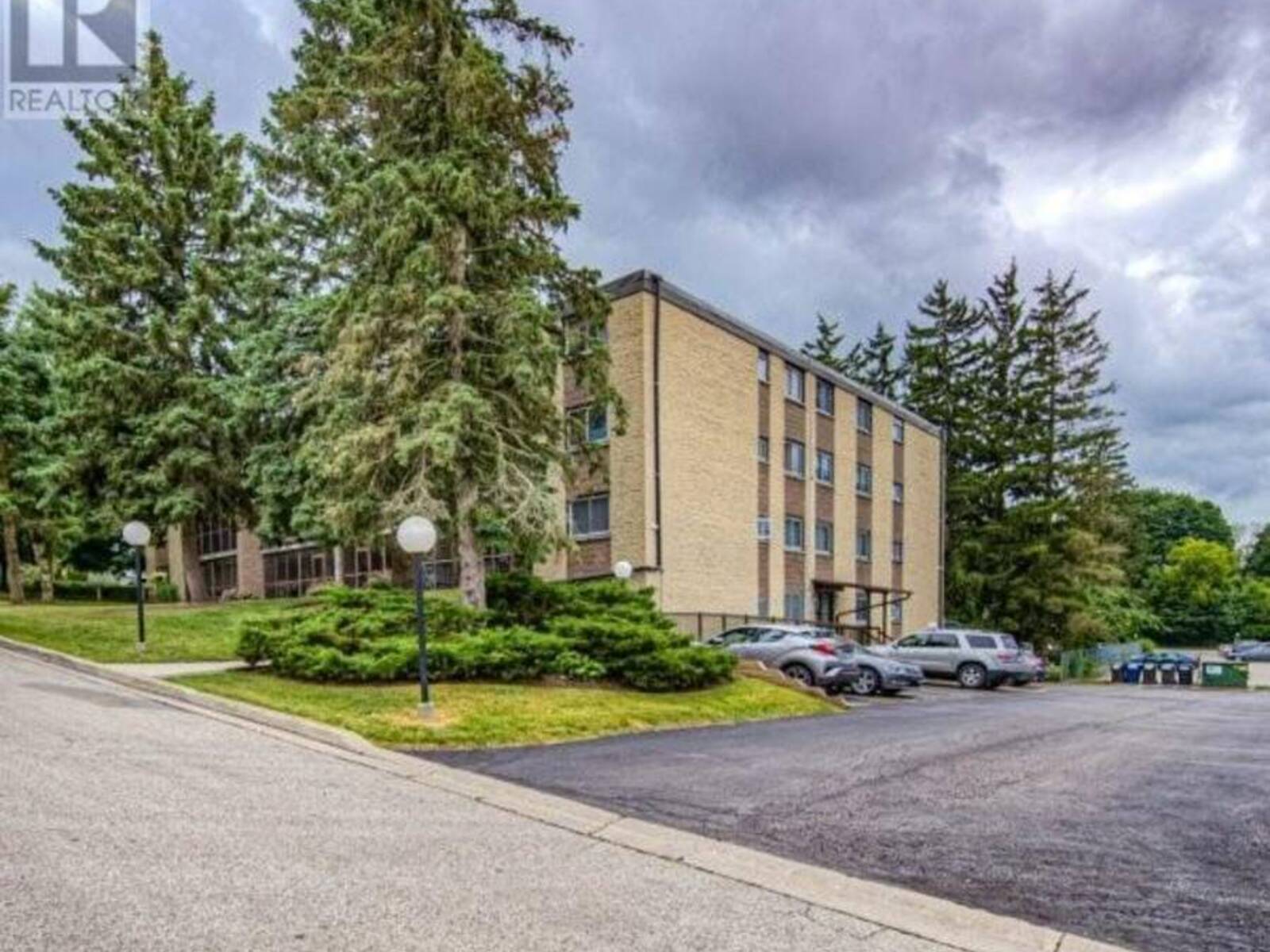 944 CALEDONIAN View Unit# 406, Cambridge, Ontario N3H 1A5